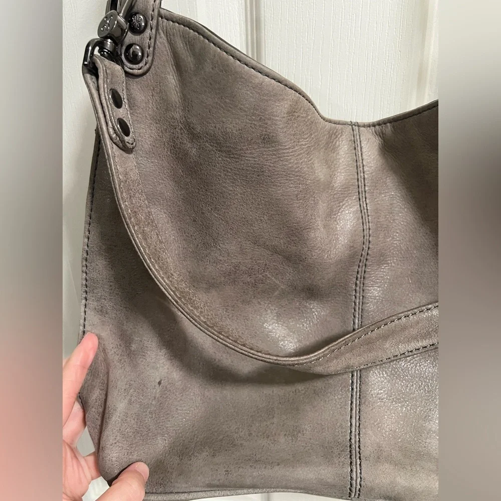 HOBO Pier Leather Gray Titanium Shoulder Bag - Picture 5 of 13